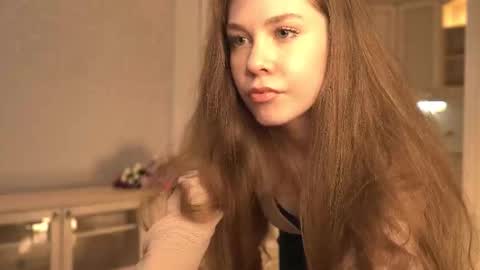 little angel Lisa online show from 10-01-25, 03:40