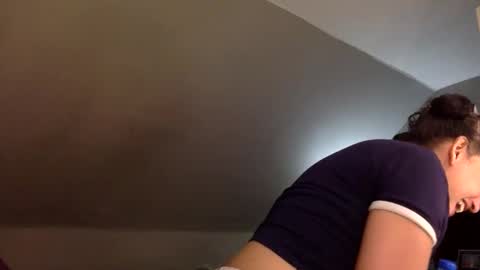 Snapshot of saggy888 chatting on 09-14-25, 02:00 MistressLady online show from 09-14-25, 02:00