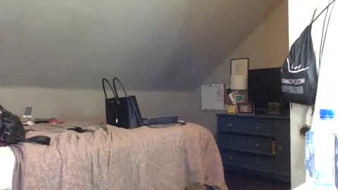 Snapshot of saggy888 chatting on 09-23-25, 11:08 MistressLady online show from 09-23-25, 11:08