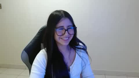 Snapshot of sahaliefox_ chatting on 01-16-26, 06:56 Sahaliefox online show from 01-16-26, 06:56