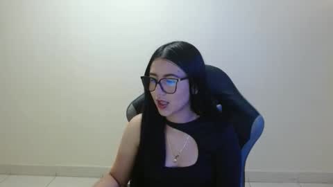 Snapshot of sahaliefox_ chatting on 03-14-26, 03:06 Sahaliefox online show from 03-14-26, 03:06