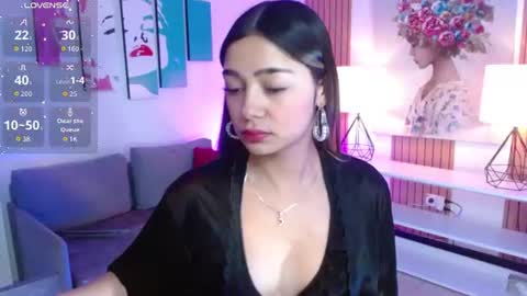 Hailey jonnes online show from 07-05-26, 12:12
