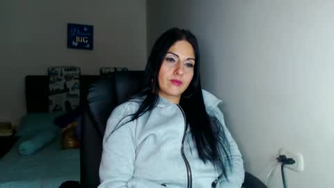 Karina online show from 01-30-25, 05:52