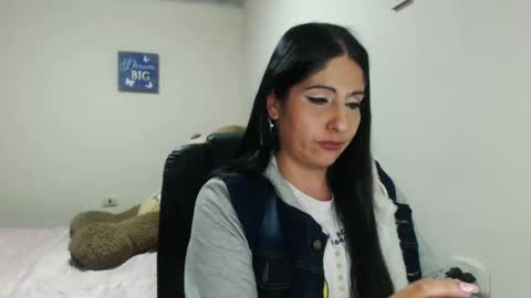 Karina online show from 03-05-25, 02:03