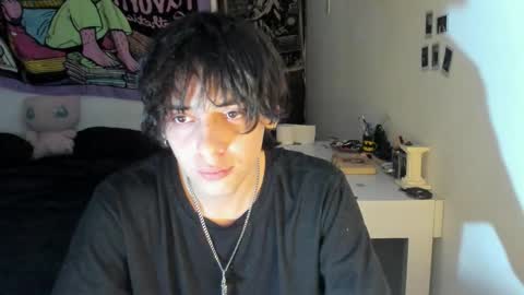 Snapshot of sai_l chatting on 10-31-25, 12:44 SAI online show from 10-31-25, 12:44