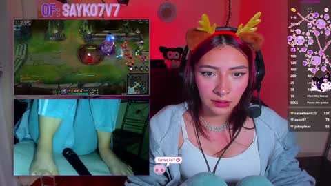 Snapshot of saiko7w7 chatting on 12-26-24, 12:46 OF 15 off - online show from 12-26-24, 12:46