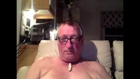 Snapshot of sail_naked chatting on 11-29-25, 06:44 sail_naked online show from 11-29-25, 06:44