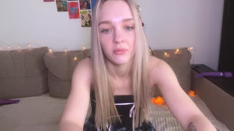 Sofia online show from 12-17-24, 12:00