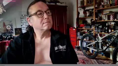 saint_beauvais online show from 01-24-25, 11:04