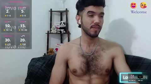 Saint Castle online show from 10-19-25, 09:48