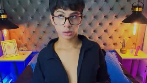 Santi online show from 05-05-26, 12:46