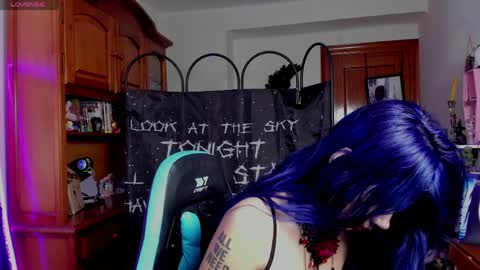    online show from 04-09-26, 07:14