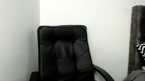 Sarah online show from 12-18-25, 11:55