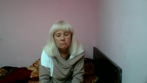 sakura_blonde online show from 09-25-25, 05:49