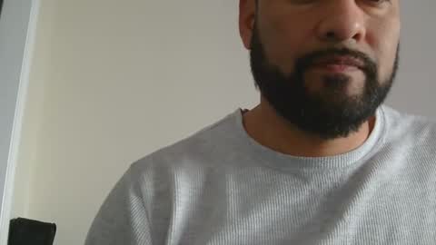 sal cumplaciente online show from 03-10-25, 09:51
