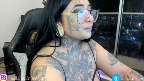 Snapshot of salem666winchester chatting on 10-15-25, 11:27 Salem Winchester online show from 10-15-25, 11:27