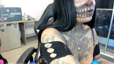 Snapshot of salem666winchester chatting on 10-21-25, 11:38 Salem Winchester online show from 10-21-25, 11:38