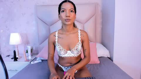 salem_smith_ online show from 05-02-26, 11:37