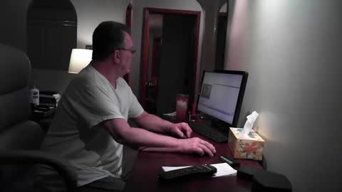 sally______ online show from 05-10-26, 04:06