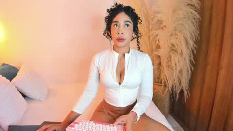 sally rosses online show from 05-11-26, 01:06