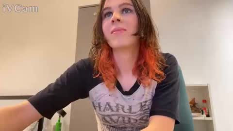 Sally Vae online show from 04-21-26, 08:12