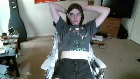 Snapshot of sallylongzzzts chatting on 03-05-25, 03:51 SallyLongzzz online show from 03-05-25, 03:51