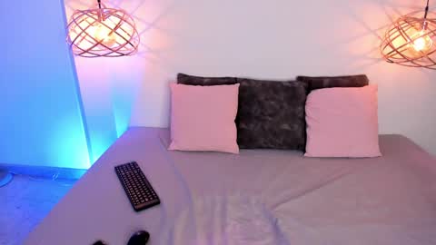 Sally online show from 05-03-26, 07:53