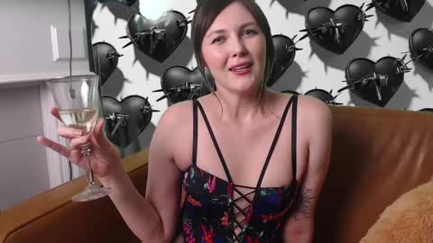 sallytaters online show from 02-06-25, 12:43