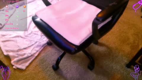 Snapshot of sallythesissyslut chatting on 02-02-25, 11:40 SissySally online show from 02-02-25, 11:40