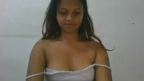 Snapshot of sallywett chatting on 05-17-26, 09:38 SallyWett online show from 05-17-26, 09:38