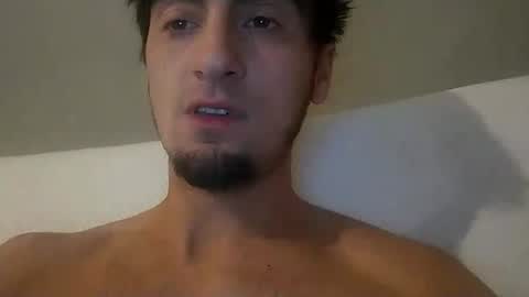 salmonman1305 online show from 12-16-25, 03:44