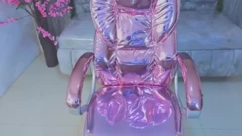 Salome  online show from 12-21-25, 01:18