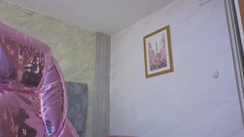 Salome  online show from 02-06-26, 01:36