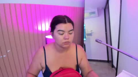 Salome online show from 05-10-26, 03:33