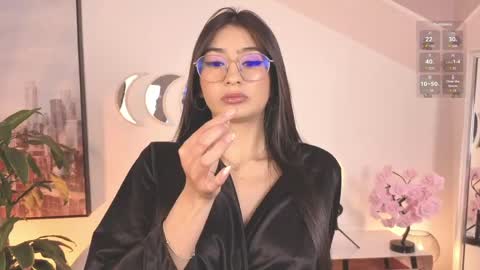Salo online show from 05-15-26, 02:13
