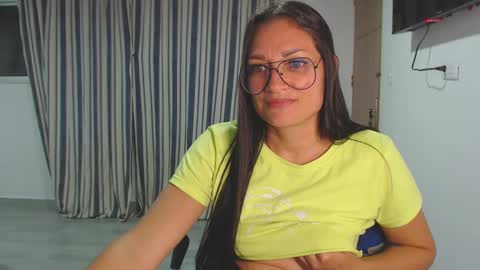 salome online show from 02-14-25, 04:04