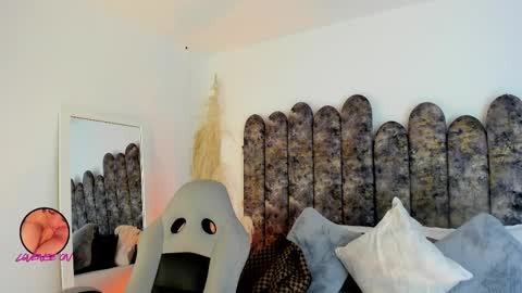 Salome online show from 10-08-25, 11:02