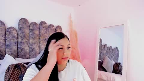 Salome online show from 10-21-25, 10:21