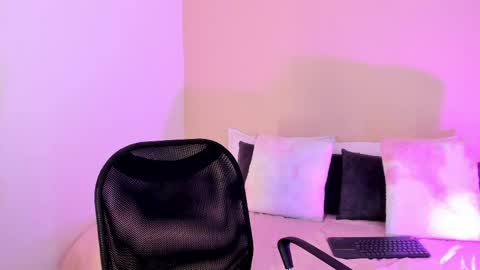 Salome online show from 05-08-26, 11:10