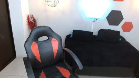 martina online show from 02-26-25, 01:43