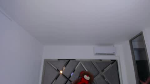 Salomme Cruz online show from 05-20-26, 03:02