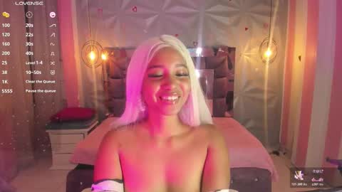 Snapshot of saloome_collins chatting on 11-06-25, 04:57 saloome_collins online show from 11-06-25, 04:57