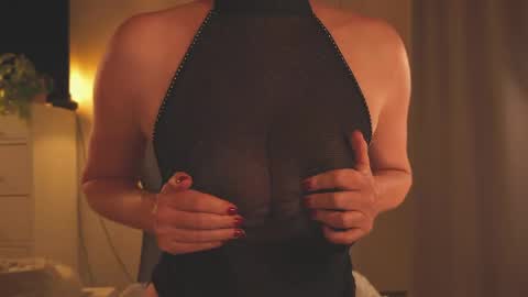 IsaBella-  online show from 05-07-26, 08:03