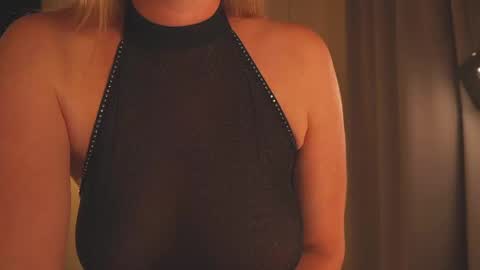 IsaBella-  online show from 05-16-26, 07:45