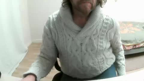 Saltimbanquier  Salt  ou  Banquier  online show from 02-10-25, 12:50