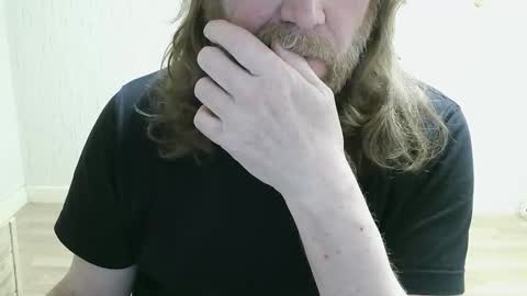 Saltimbanquier  Salt  ou  Banquier  online show from 03-29-26, 07:58