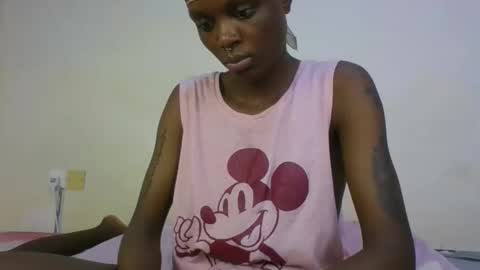 Sugarbabe online show from 06-05-26, 05:25