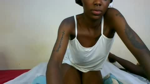 Sugarbabe online show from 06-13-26, 04:32