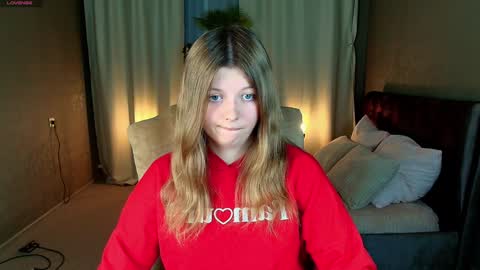 Snapshot of salut_love chatting on 12-03-24, 03:44 Ruby online show from 12-03-24, 03:44