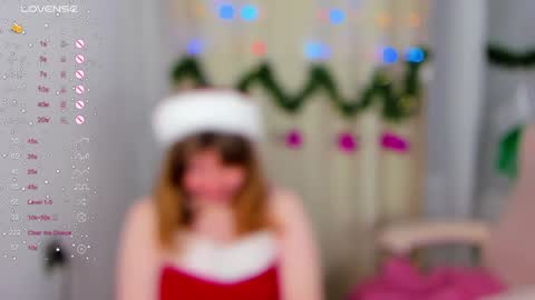 Snapshot of salut_love chatting on 12-28-24, 10:36 Ruby online show from 12-28-24, 10:36